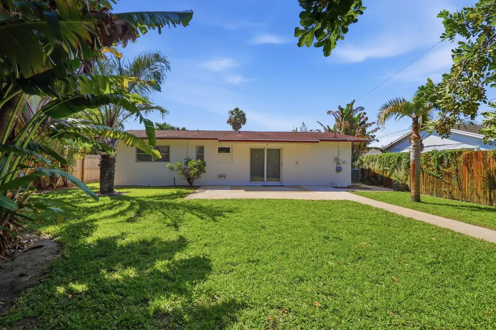 365 Garden Boulevard Palm Beach Gardens FL 33410