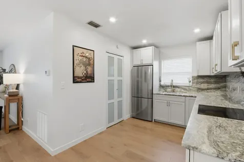 365 Garden Boulevard Palm Beach Gardens FL 33410