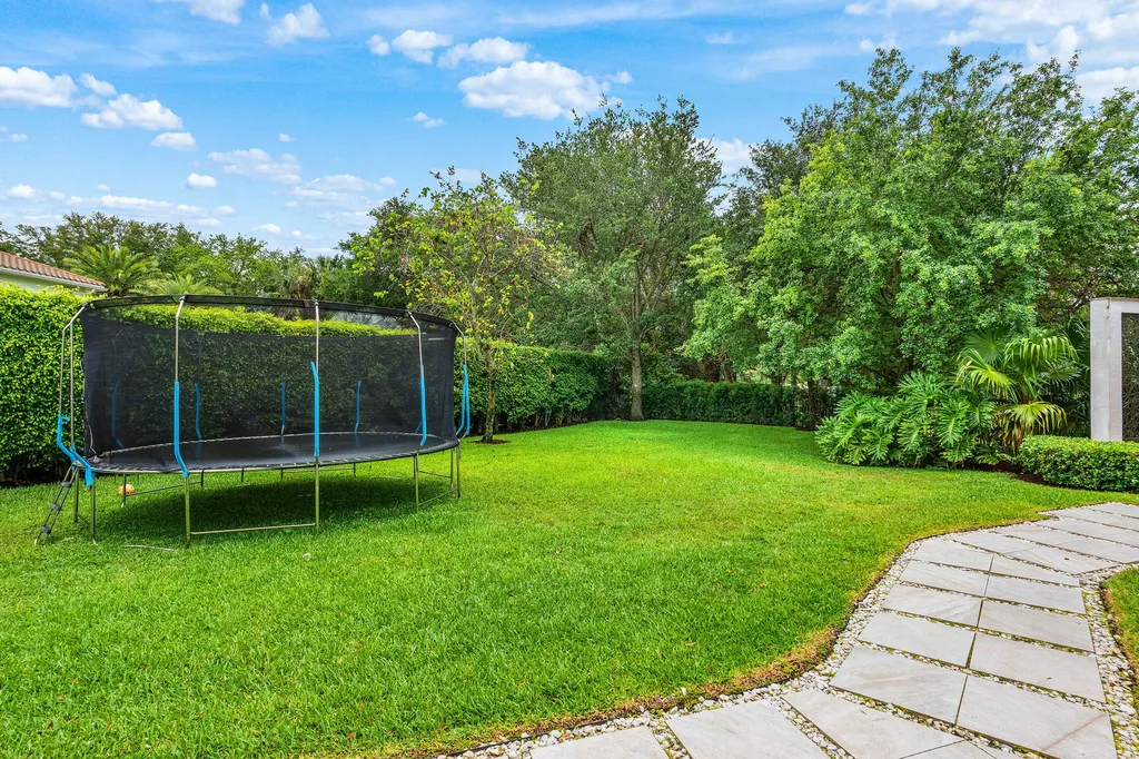 9460 Spiderlilly Court Parkland FL 33076