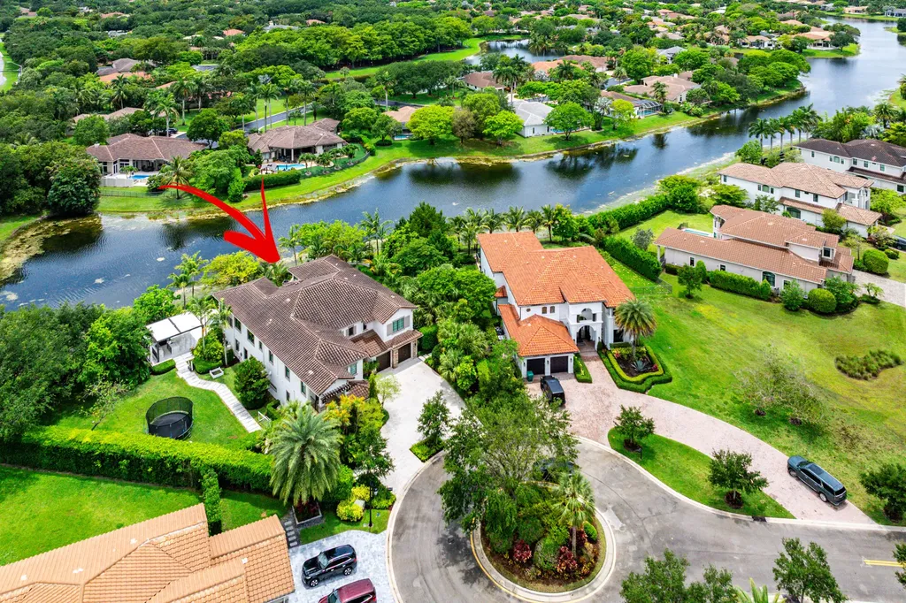 9460 Spiderlilly Court Parkland FL 33076