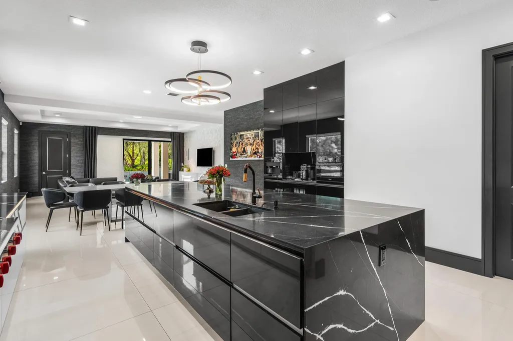 9460 Spiderlilly Court Parkland FL 33076