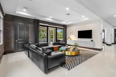 9460 Spiderlilly Court Parkland FL 33076