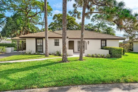 433 Pine Villa Drive Atlantis FL 33462