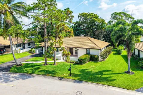 433 Pine Villa Drive Atlantis FL 33462