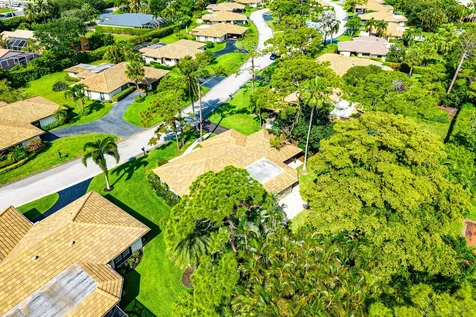 433 Pine Villa Drive Atlantis FL 33462