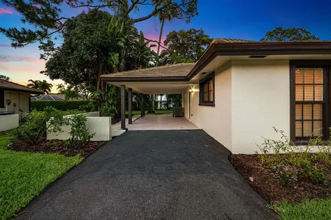 433 Pine Villa Drive Atlantis FL 33462