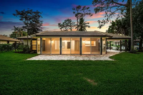 433 Pine Villa Drive Atlantis FL 33462