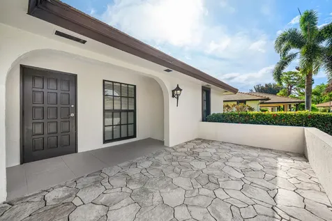 433 Pine Villa Drive Atlantis FL 33462