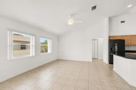 5829 NW Gerald Circle Port St Lucie FL 34986