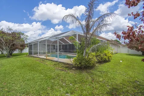 5829 NW Gerald Circle Port St Lucie FL 34986