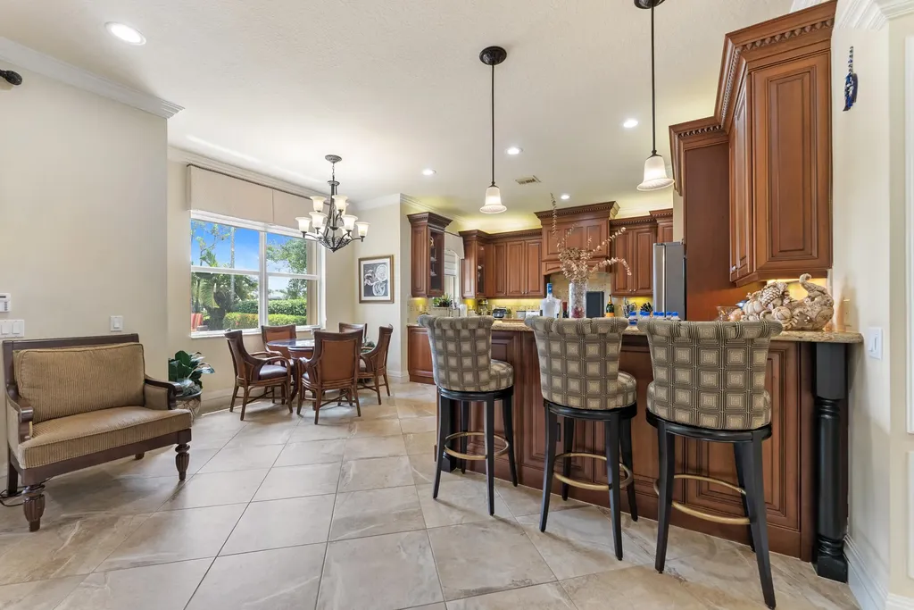 11790 Foxbriar Lake Trail Boynton Beach FL 33473