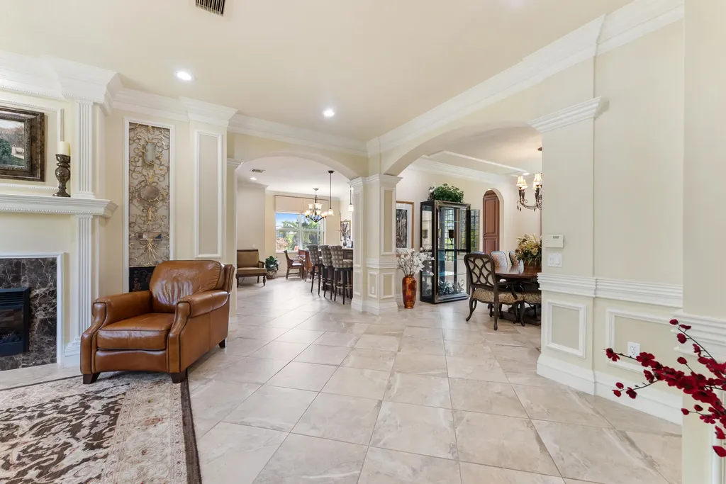 11790 Foxbriar Lake Trail Boynton Beach FL 33473