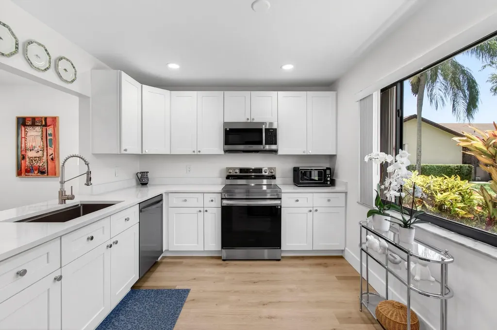 23377 Barlake Drive Boca Raton FL 33433