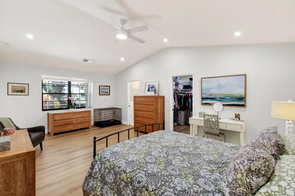 23377 Barlake Drive Boca Raton FL 33433