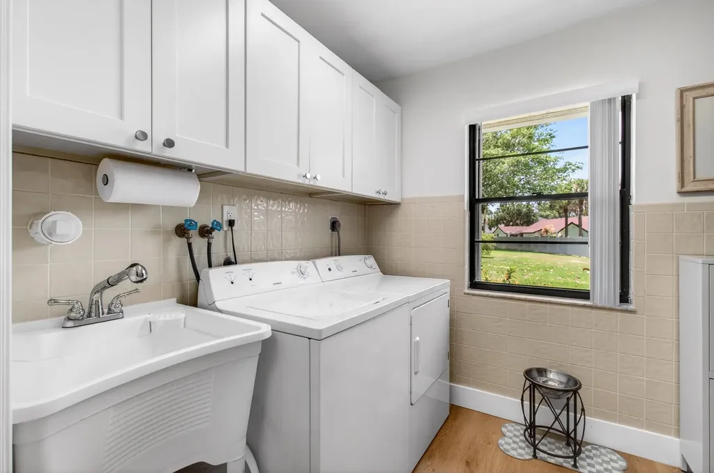 23377 Barlake Drive Boca Raton FL 33433