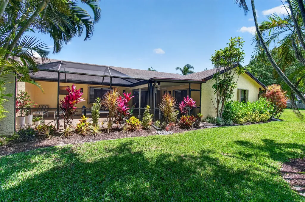 23377 Barlake Drive Boca Raton FL 33433