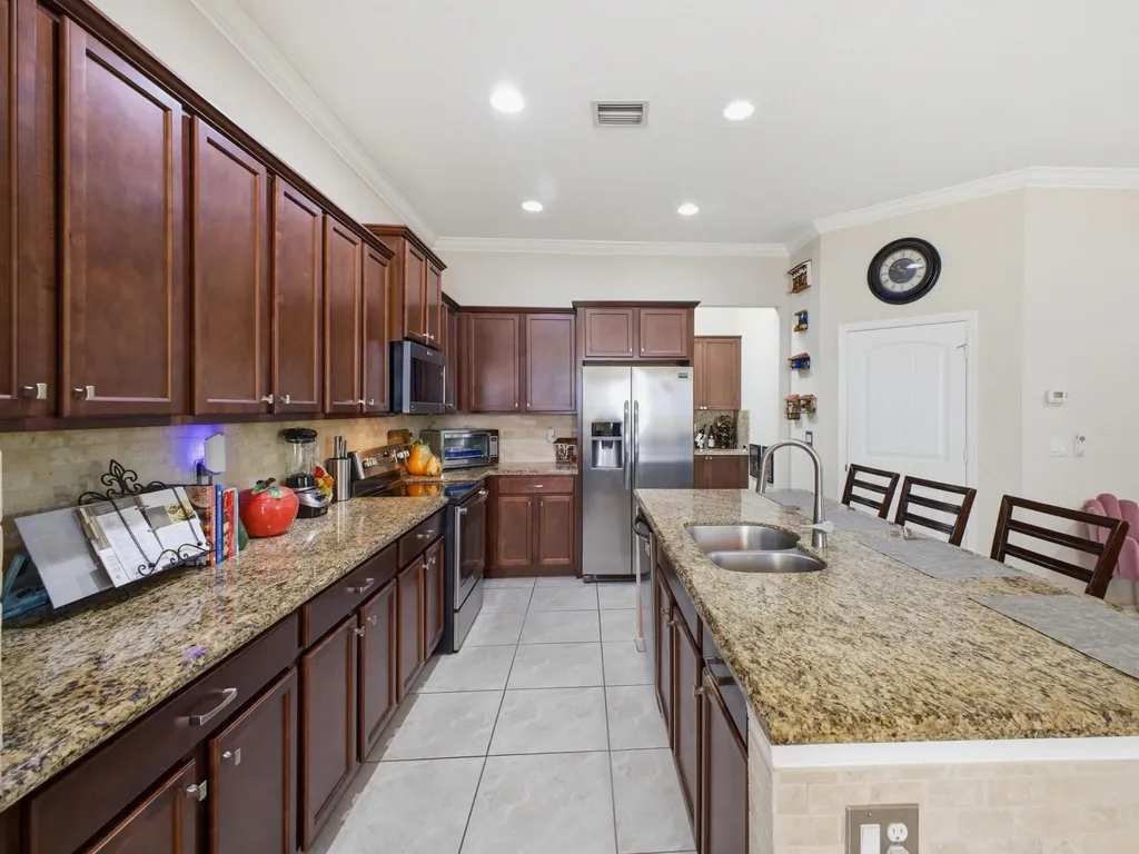 6819 Langdon Way Lake Worth FL 33463
