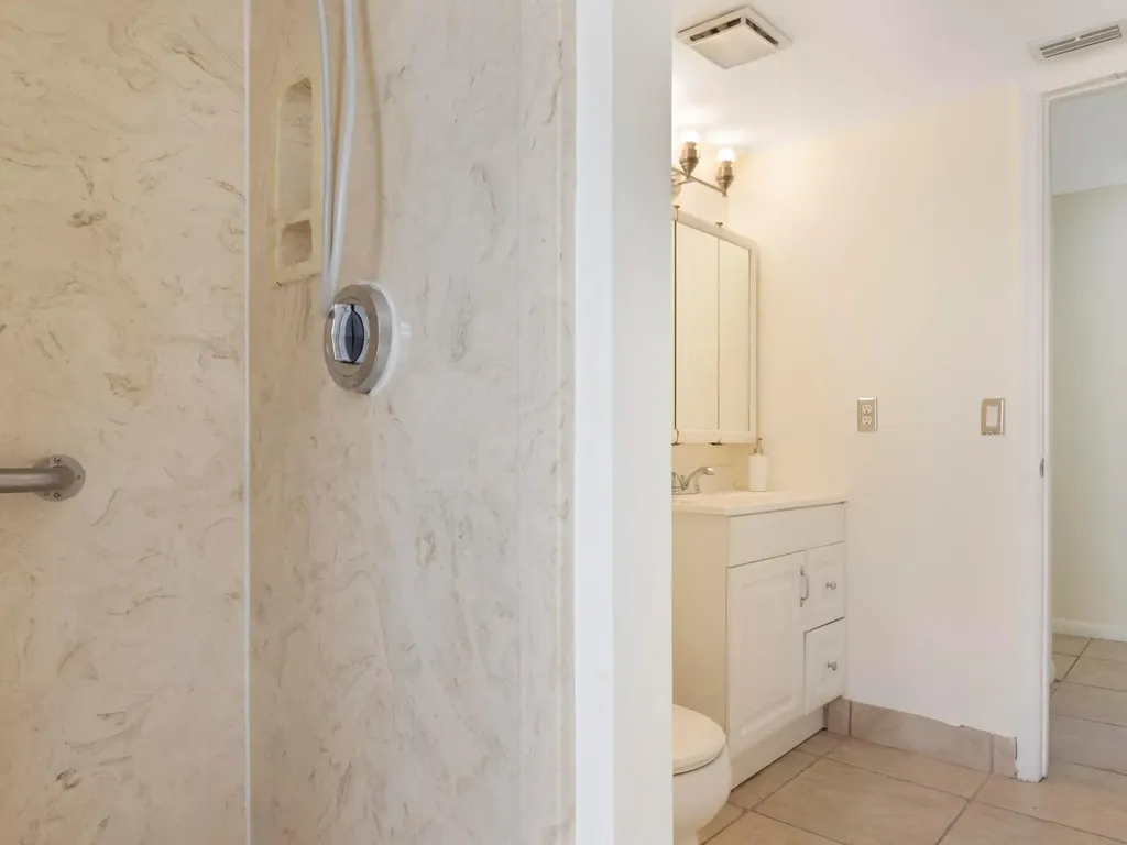 5933 Golden Eagle Circle Palm Beach Gardens FL 33418