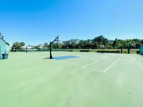 5933 Golden Eagle Circle Palm Beach Gardens FL 33418