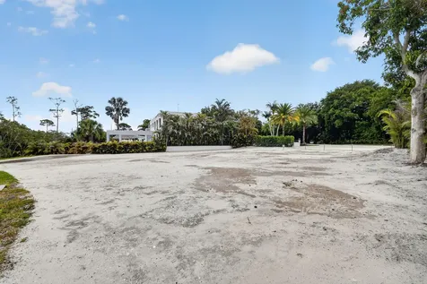 10541 SE Le Parc Jupiter FL 33469