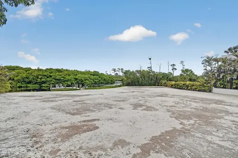 10541 SE Le Parc Jupiter FL 33469