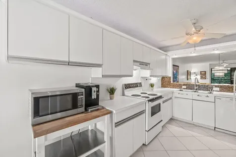5380 Cedar Lake Drive Boynton Beach FL 33437