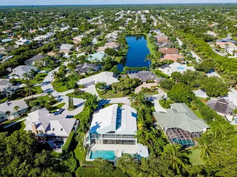 8902 SE Marina Bay Drive Hobe Sound FL 33455