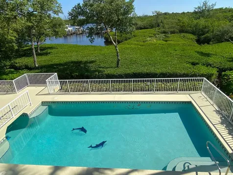 8902 SE Marina Bay Drive Hobe Sound FL 33455