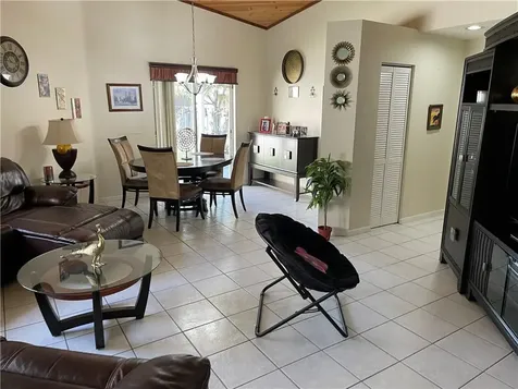 1231 SW 112th Avenue Pembroke Pines FL 33025