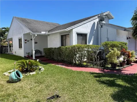 1231 SW 112th Avenue Pembroke Pines FL 33025