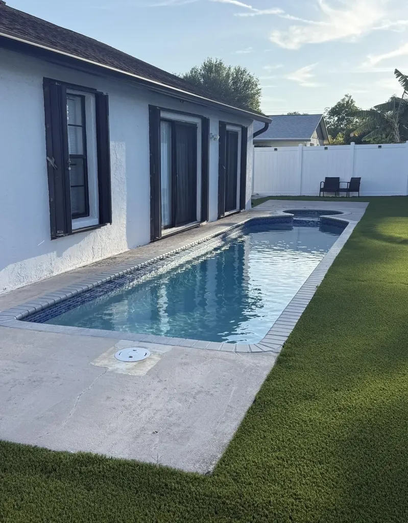 10863 Dalmany Way Royal Palm Beach FL 33411