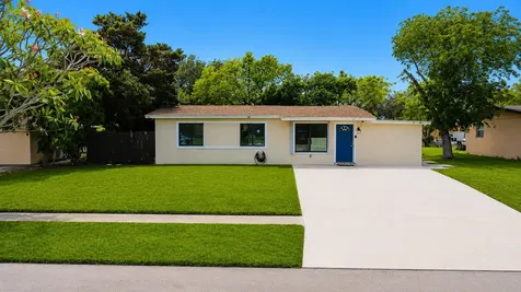 5700 SW 37th Court Davie FL 33314