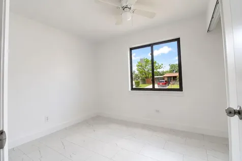 5700 SW 37th Court Davie FL 33314