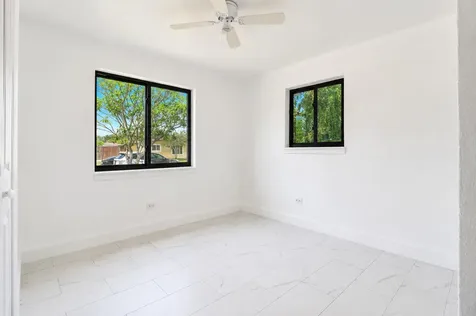 5700 SW 37th Court Davie FL 33314