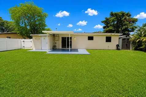 5700 SW 37th Court Davie FL 33314