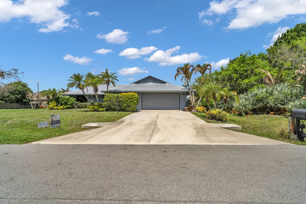 2158 SE Alden Street Port St Lucie FL 34984
