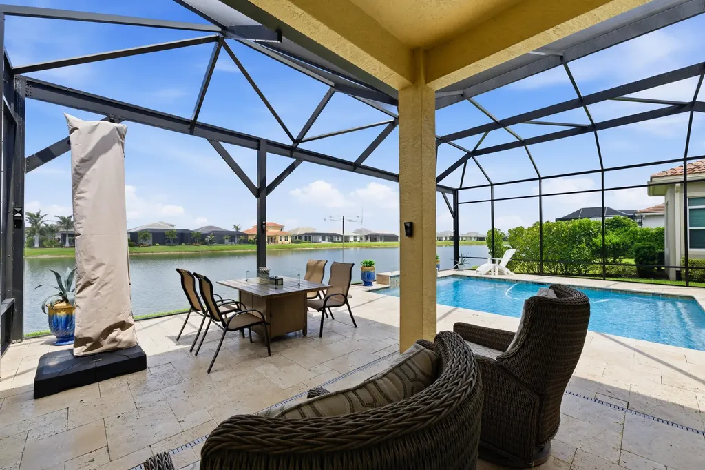 8692 SW Flutto Way Port St Lucie FL 34987