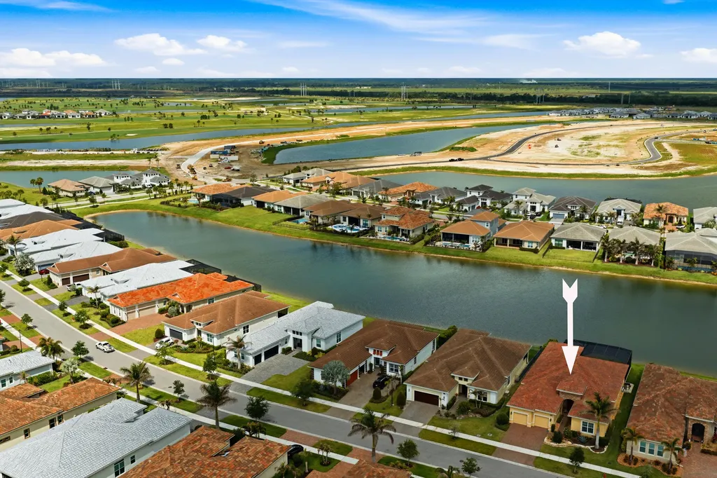 8692 SW Flutto Way Port St Lucie FL 34987