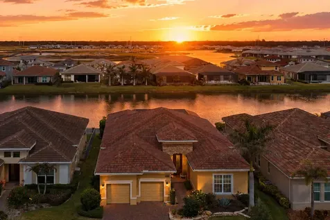 8692 SW Flutto Way Port St Lucie FL 34987