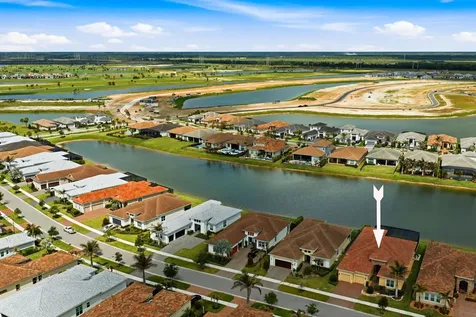 8692 SW Flutto Way Port St Lucie FL 34987
