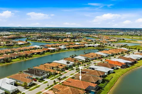 8692 SW Flutto Way Port St Lucie FL 34987