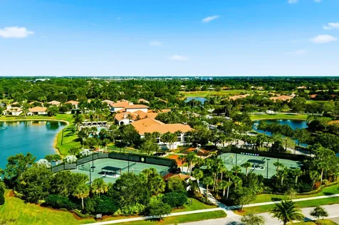 8692 SW Flutto Way Port St Lucie FL 34987