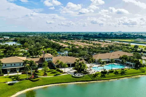 8692 SW Flutto Way Port St Lucie FL 34987