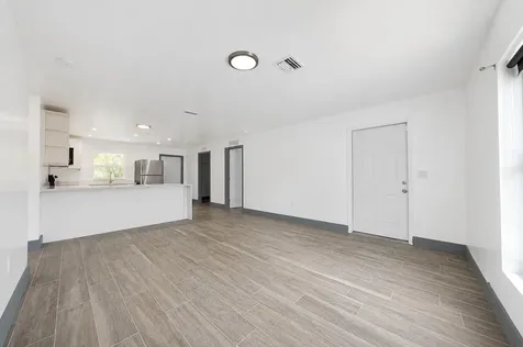 6234 NW 19th Court Miami FL 33147
