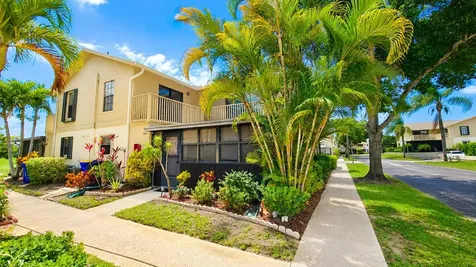 7442 SE Jamestown Terrace Hobe Sound FL 33455