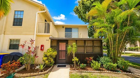 7442 SE Jamestown Terrace Hobe Sound FL 33455