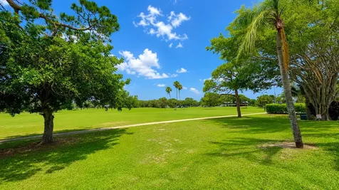 7442 SE Jamestown Terrace Hobe Sound FL 33455