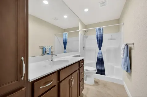 6456 Alemendra Fort Pierce FL 34951