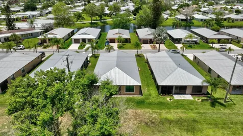 6456 Alemendra Fort Pierce FL 34951