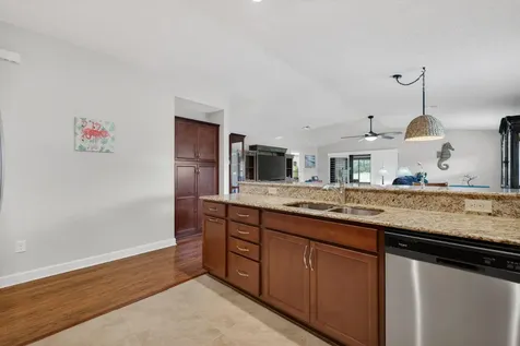 6456 Alemendra Fort Pierce FL 34951
